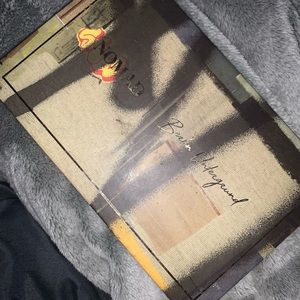 nomad berlin underground eyeshadow palette